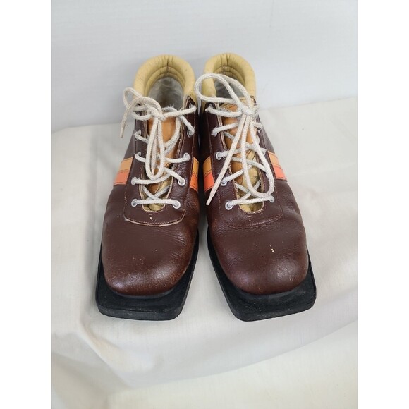 Rare Vintage SKI-TUR cross Country Womans 7 Shoes W/box AWESOME!!! - Picture 5 of 12